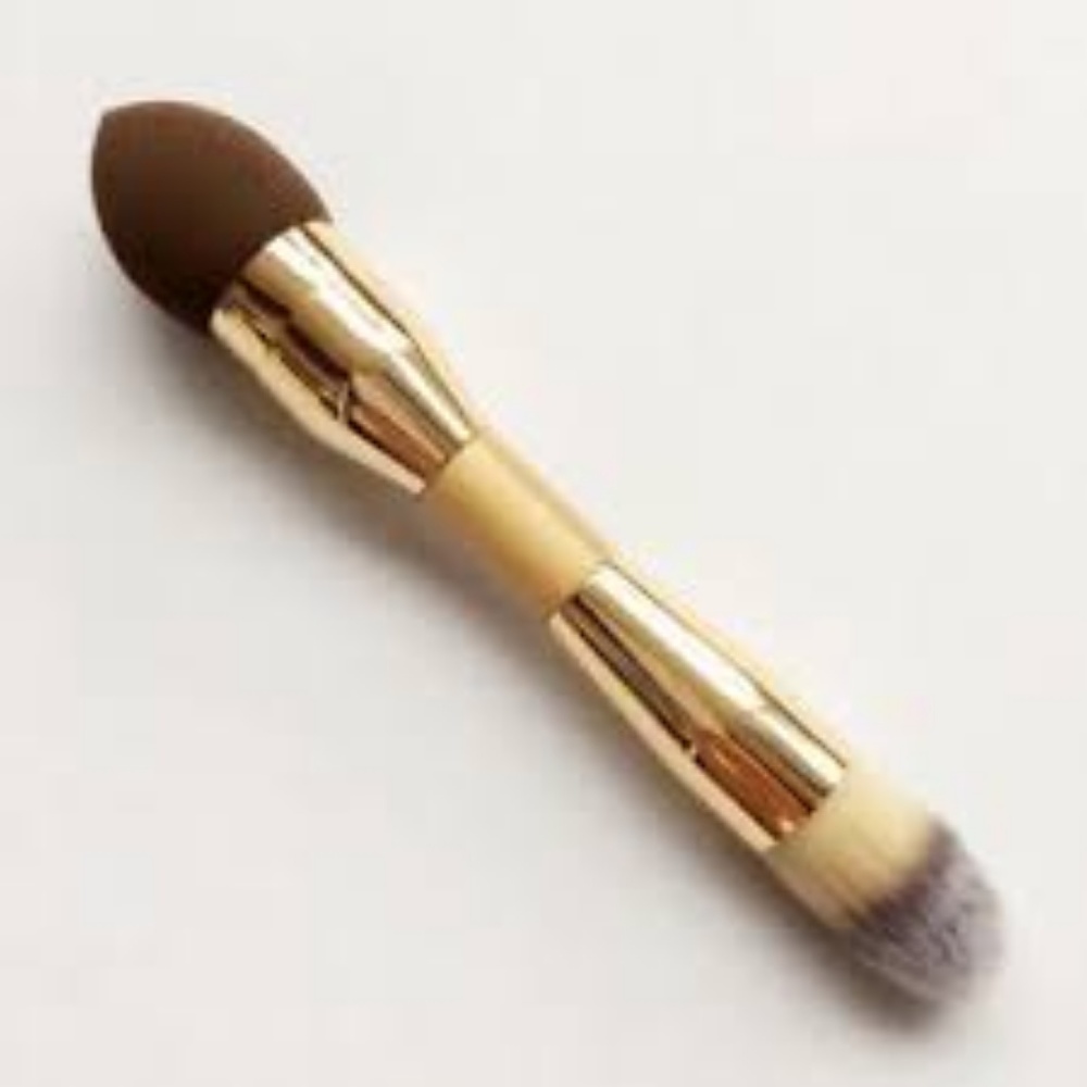 Brand New Tarte Double-Ended Camouflage Brush